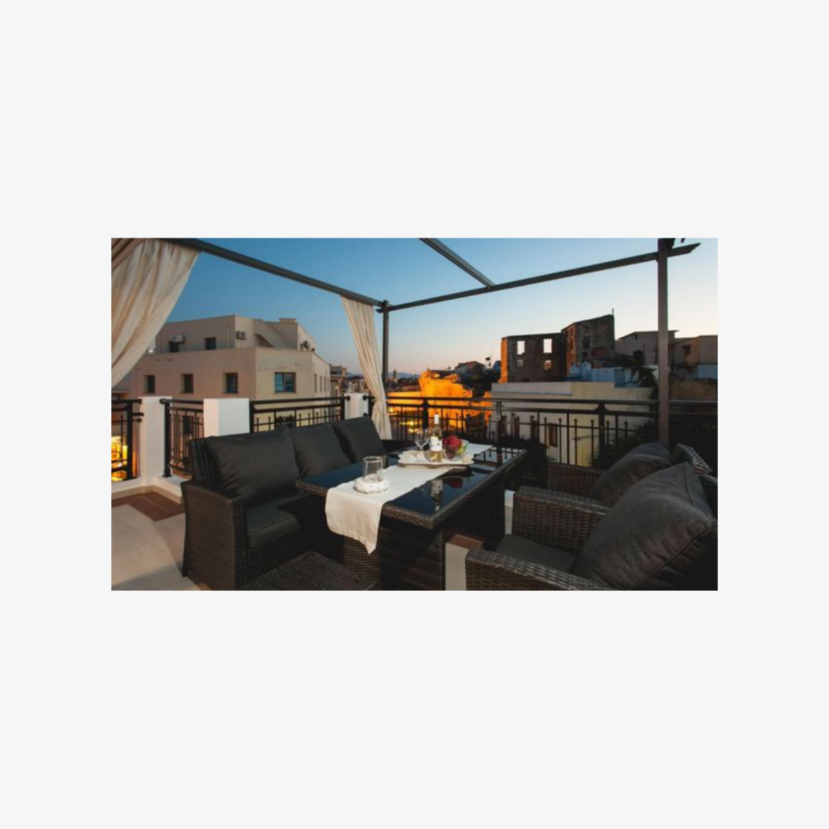 nival-luxury-suites.png